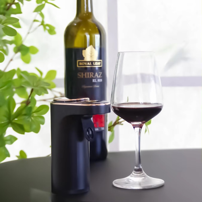 Wine Aerator Pour - 充電式電動白酒ワインエアレーター付きバーテンダーポアラー
