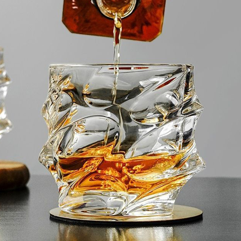 透明なカクテルブランディカップ,家庭用ウイスキーグラス,北欧 - Wine Beer Glass Set のレビューと価格